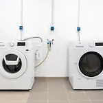 Monteurswohnung Naehe Mainz 5 Schlafzimmer アパート *
