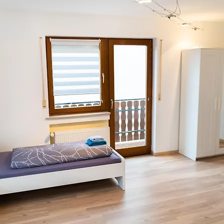 Apartamento Monteurswohnung Naehe Mainz 5 Schlafzimmer